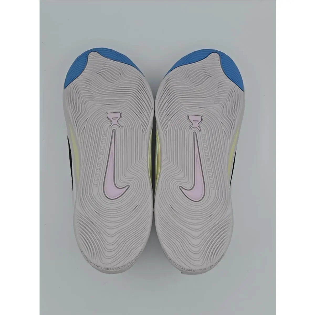 Nike shoes - Nike HF7001-002 - Gray 18