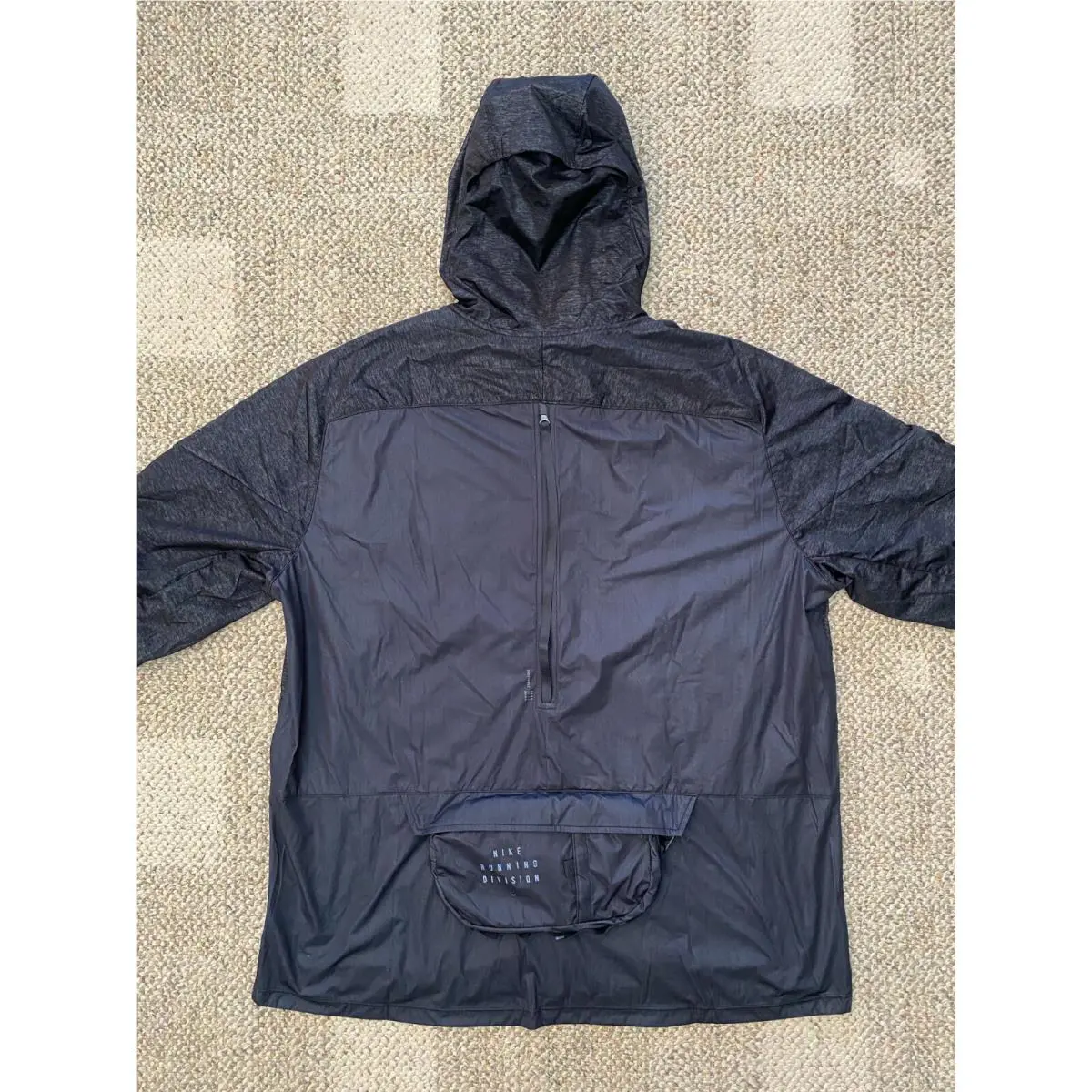 Nike clothing - Black (UPC: 194502764512) 4
