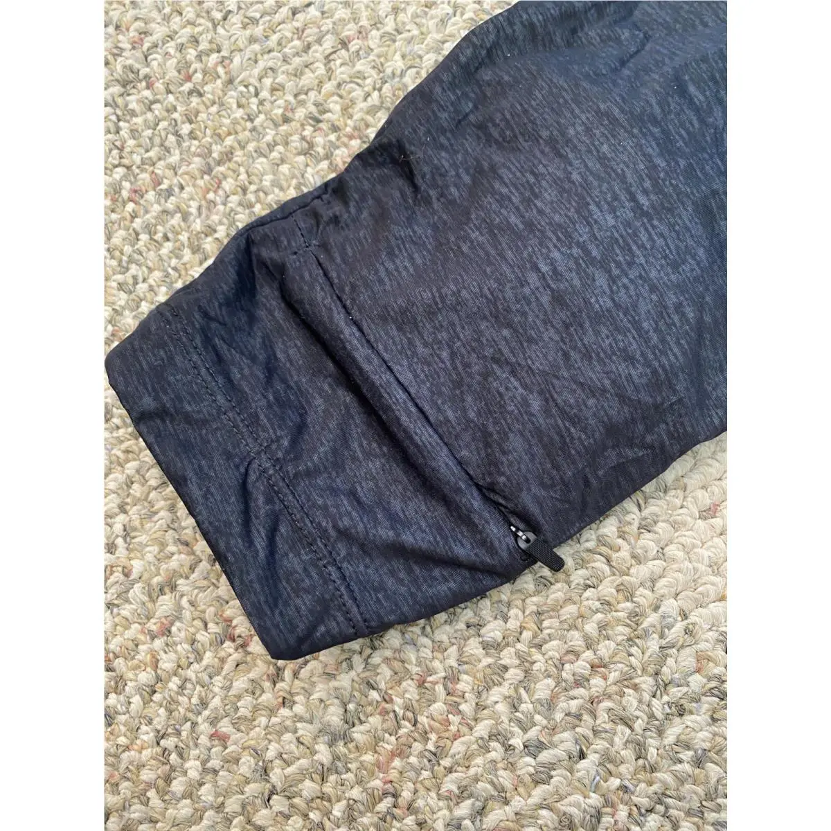 Nike clothing - Black (UPC: 194502764512) 2