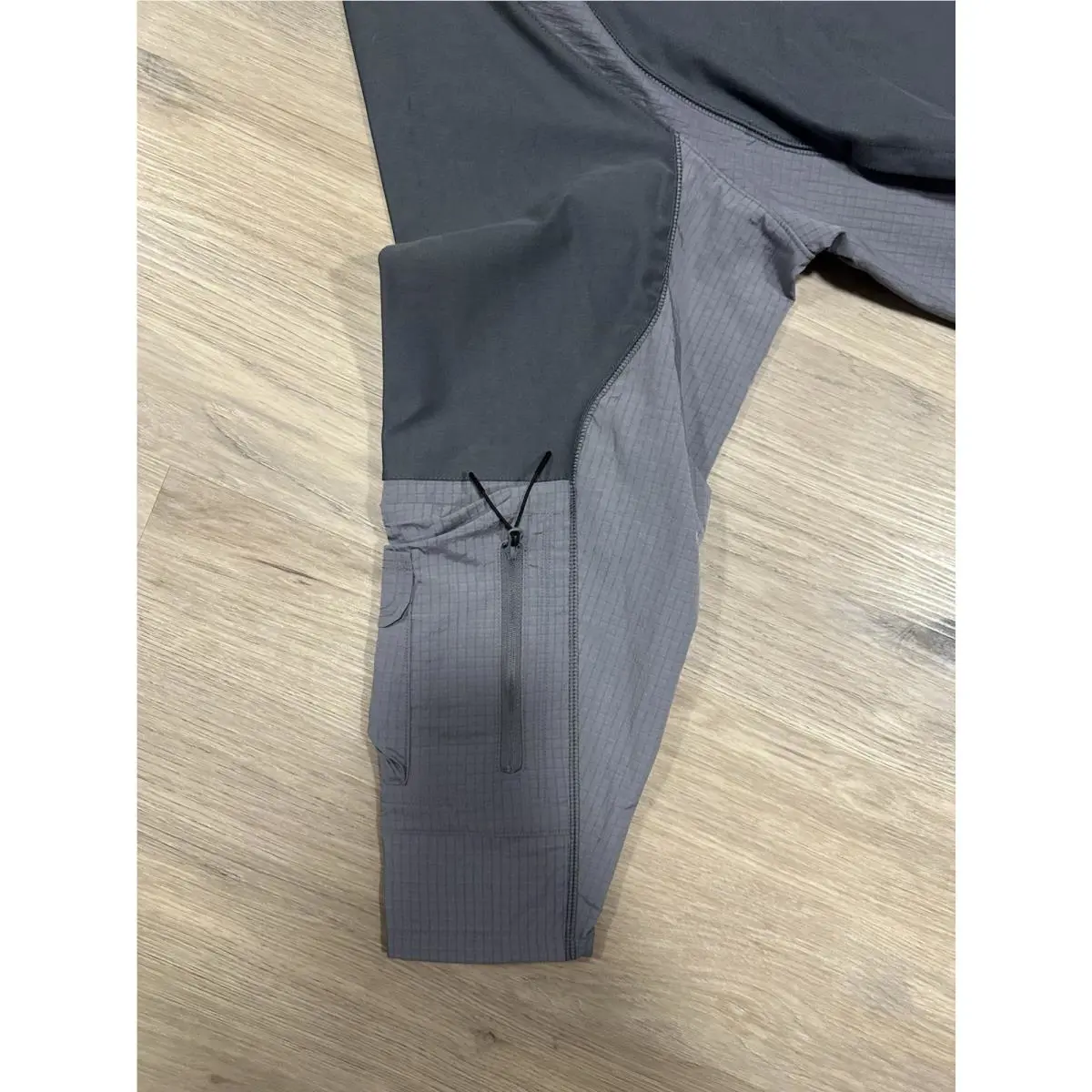 Nike clothing - Iron Grey/Pencil Point/Black (UPC: 198726691234) 3