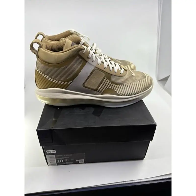 Nike shoes - Tan 9