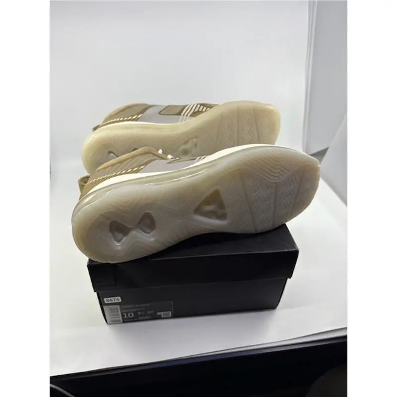 Nike shoes - Tan 10