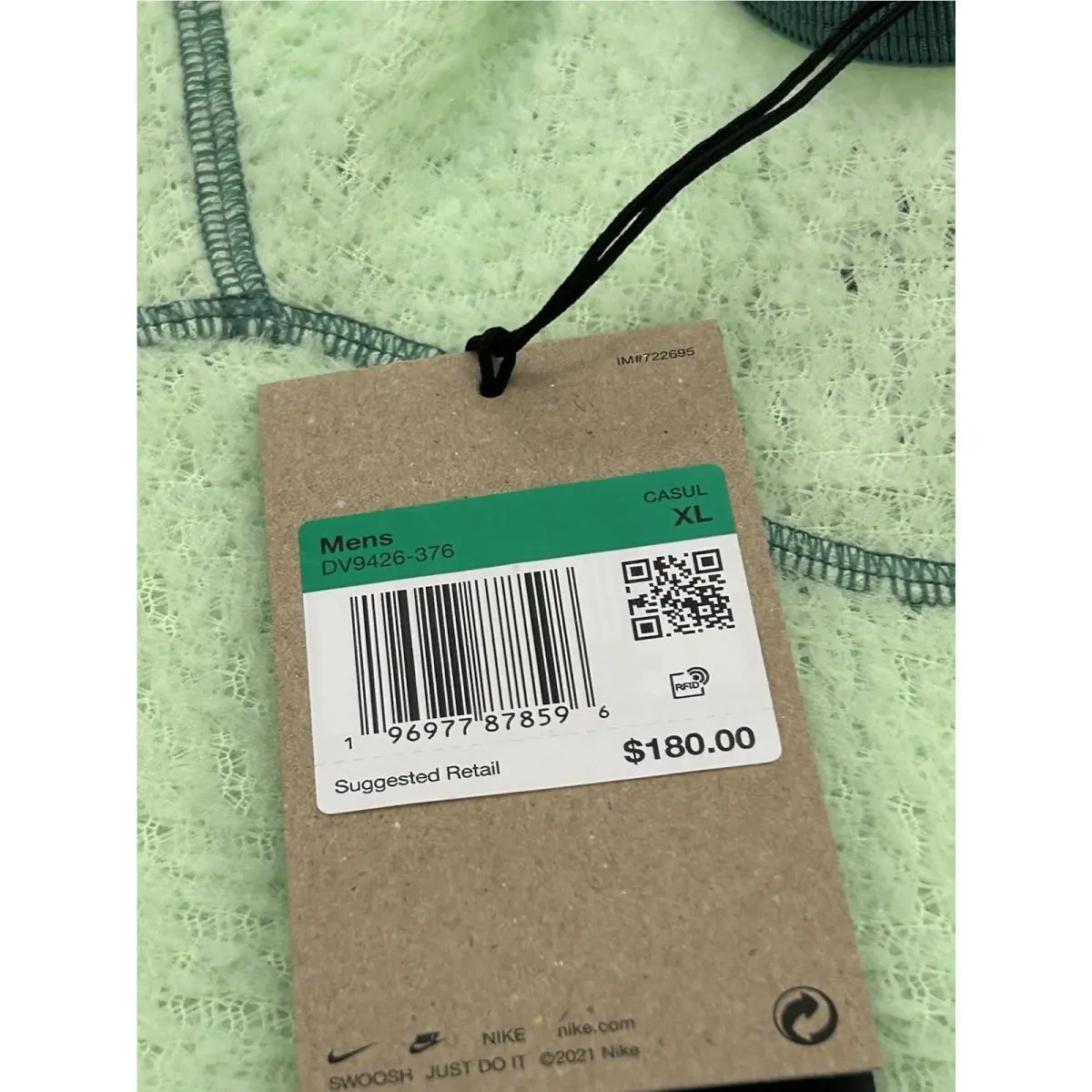 Nike clothing - Green 3
