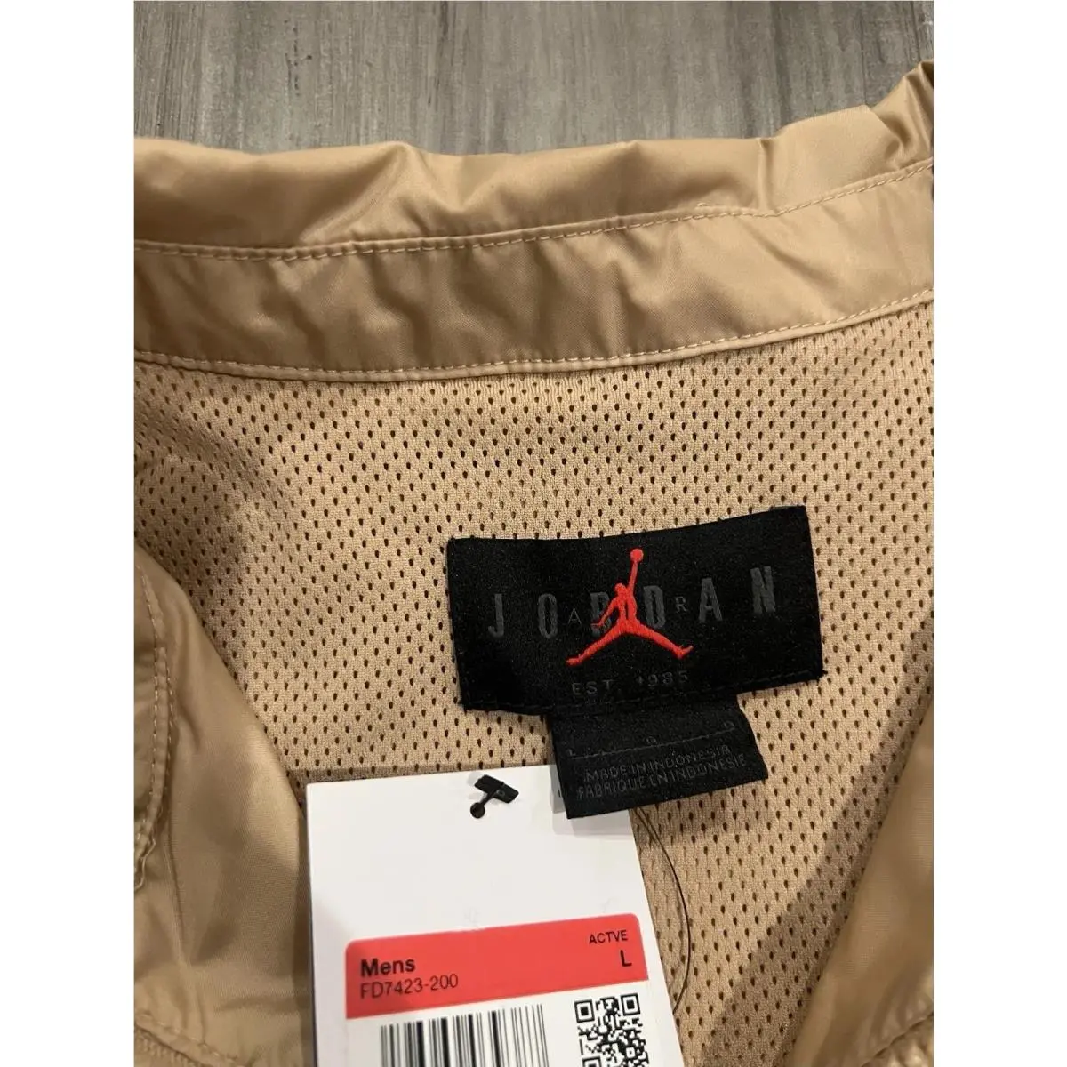 Nike clothing - Nike Air Jordan Flight MVP - FD7423200 - Brown 3