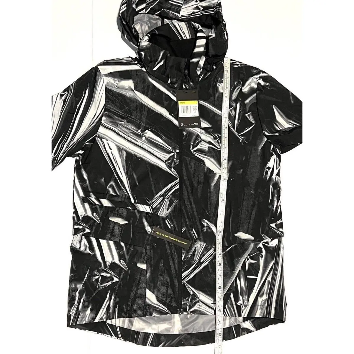 Nike clothing - Nike Shield - Shield - Black (UPC: 193151253781) 14