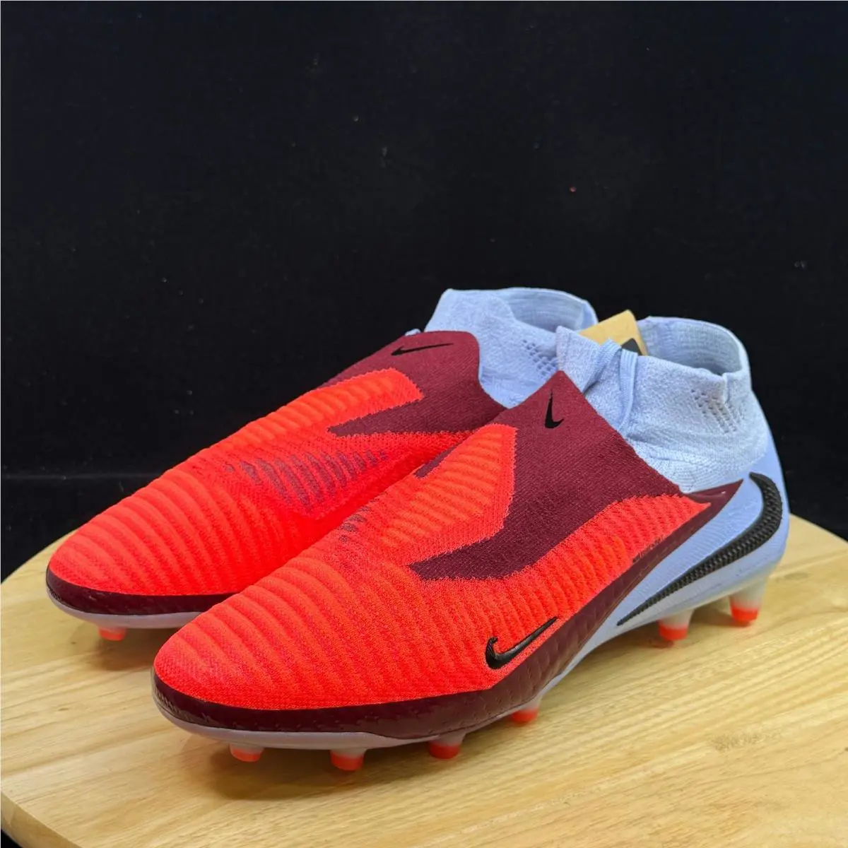 Nike shoes - Red 0