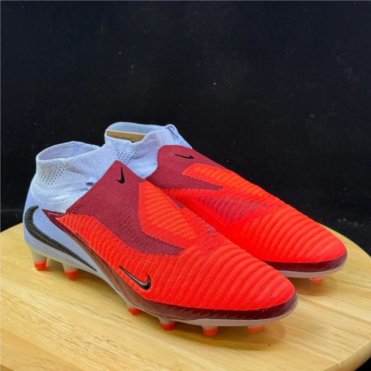 Nike shoes - Red 5