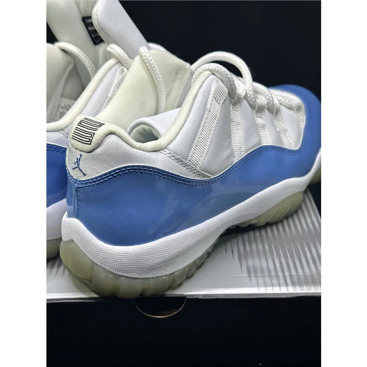 Nike shoes - Air Jordan 11 - Air - 528895-106 - White 10
