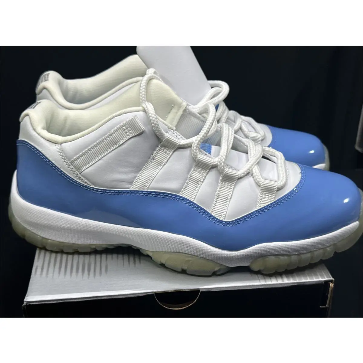Nike shoes - Air Jordan 11 - Air - 528895-106 - White 11