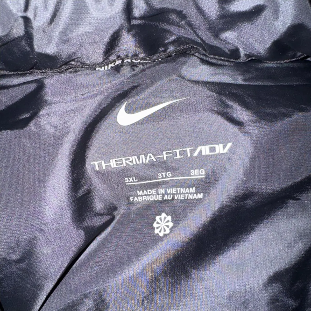 Nike clothing - Nike Therma-FIT ADV AeroLoft Repel Down Running Jacket - Black (UPC: 0196609769216) 12