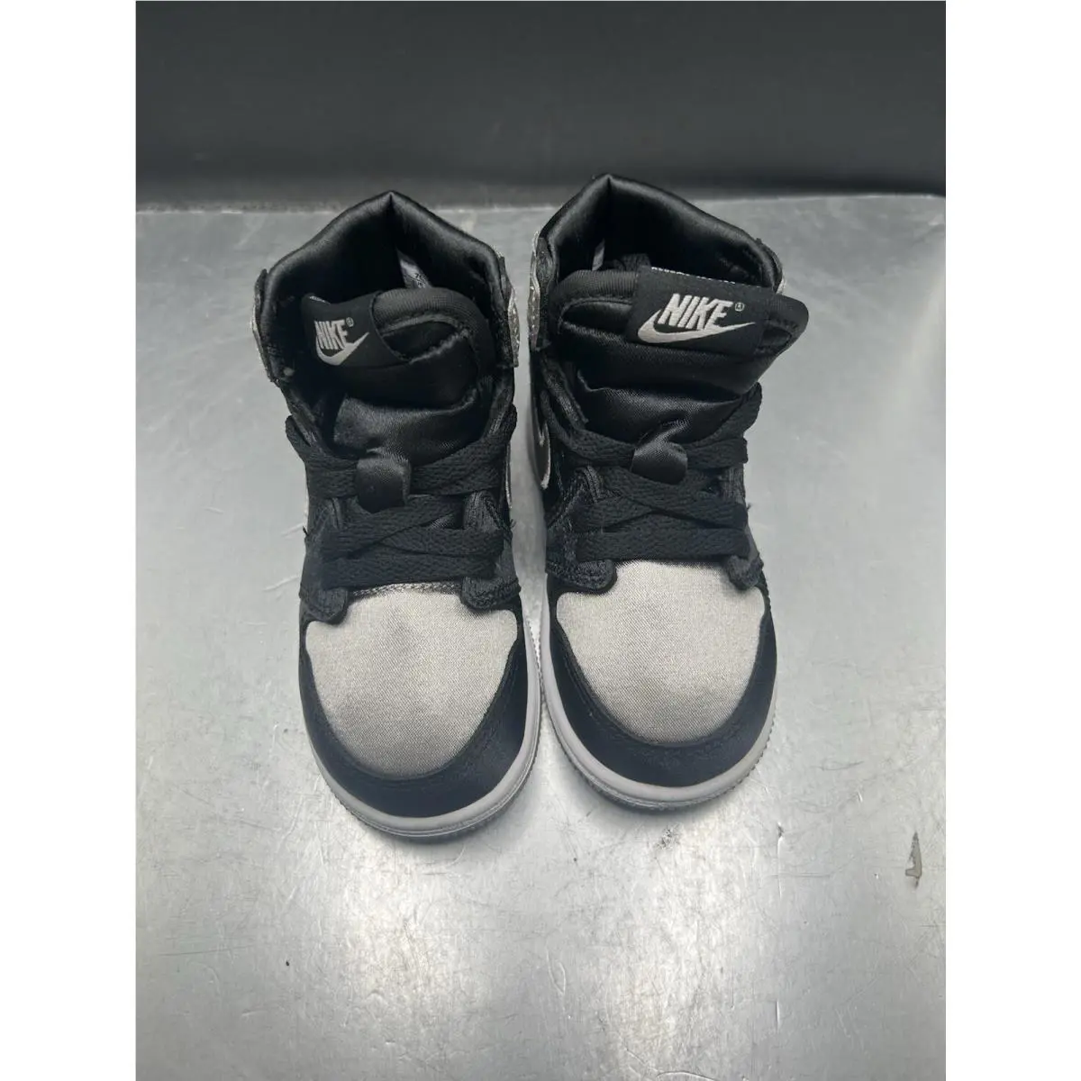 Nike shoes - Air Jordan 1 - Air - Black (UPC: 197596920857) 3