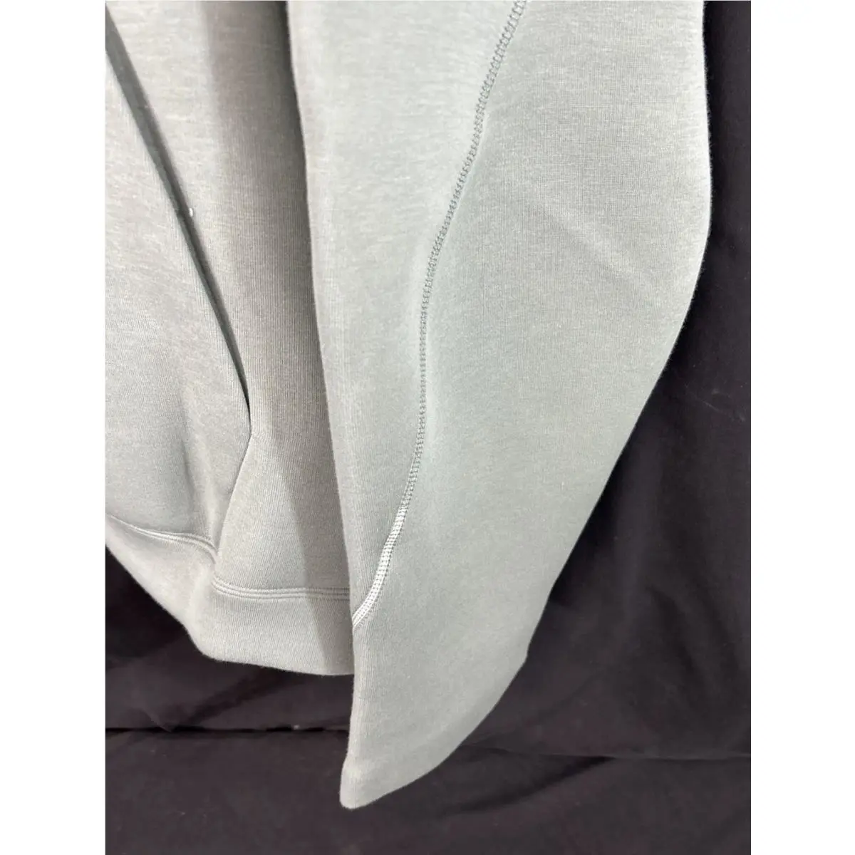 Nike clothing - Green 1
