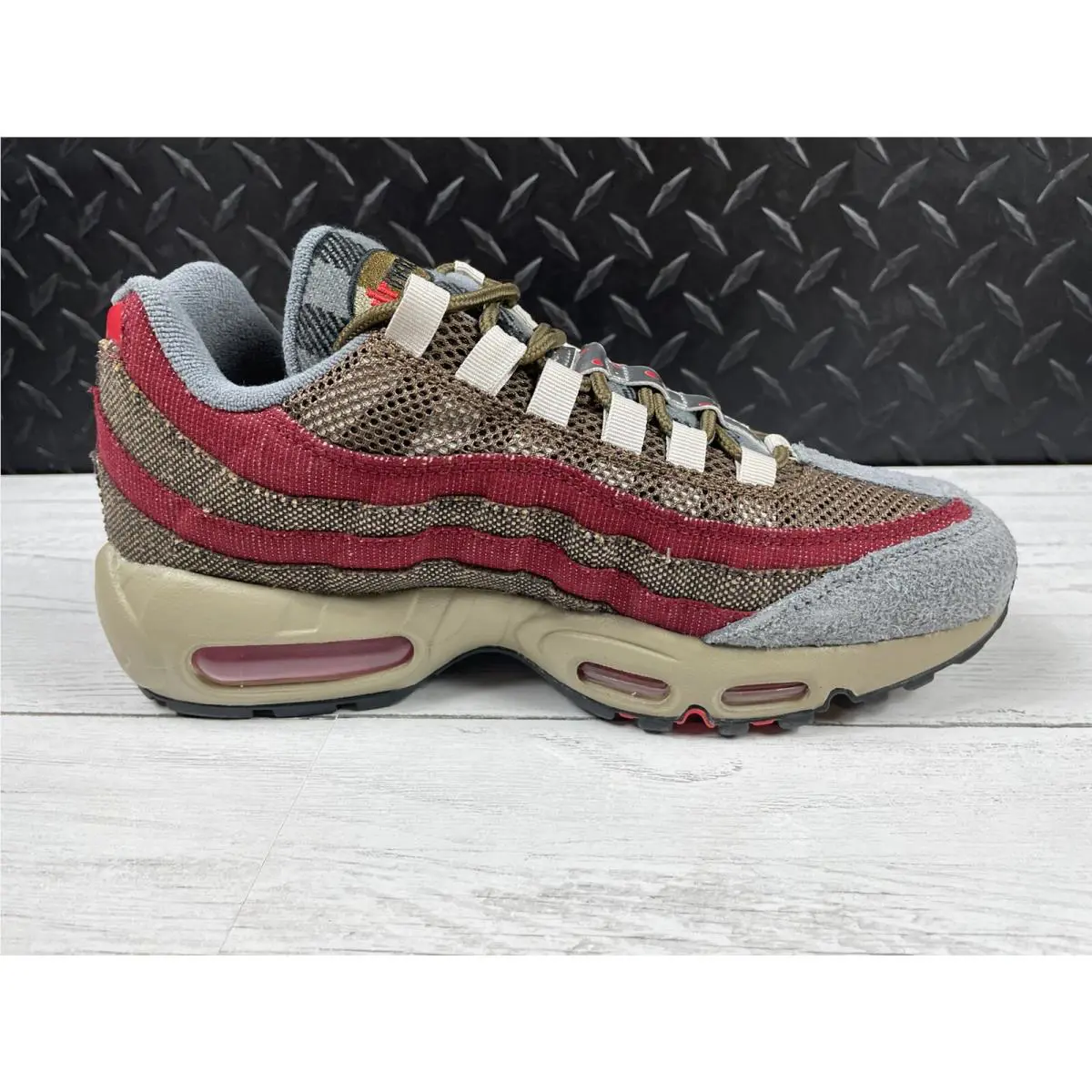 Nike shoes - Nike Air Max 95 - Air Max - DC9215-200 - Brown/Red (UPC: 0194953177480) 8