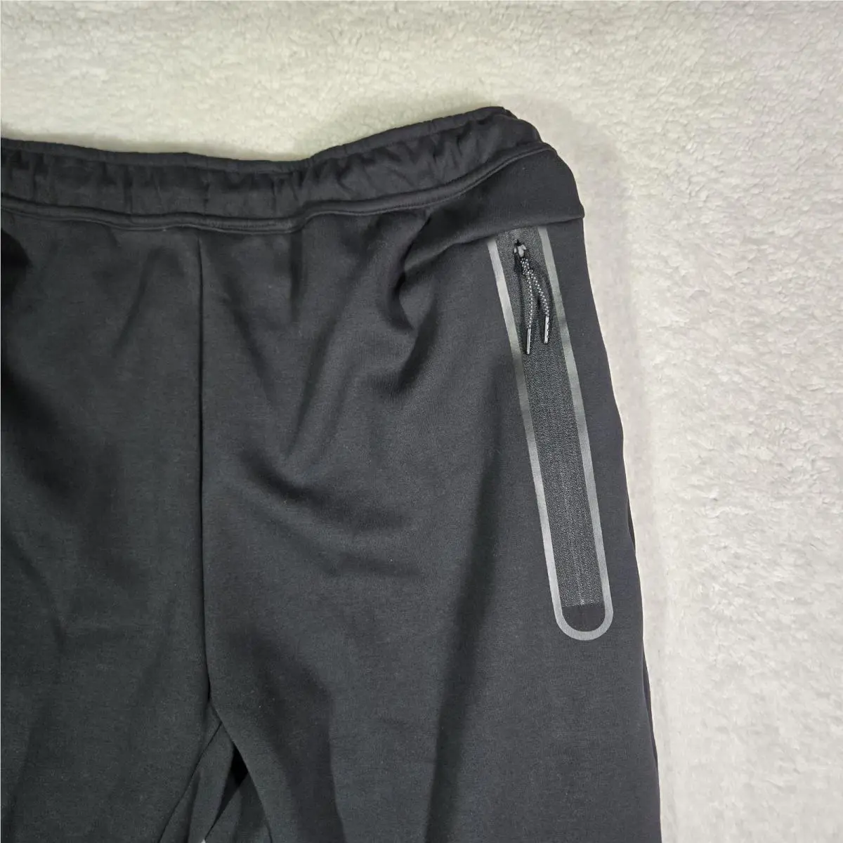Nike clothing - Black (UPC: 0196606627281) 5