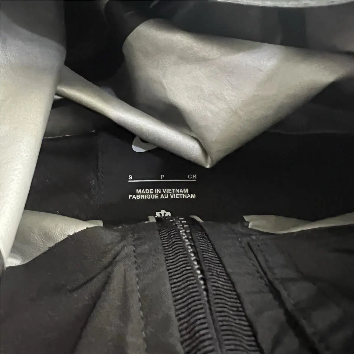 Nike clothing - Nike Gore-Tex Infinium Trail Running Jacket - Black (UPC: 0196608730262) 3
