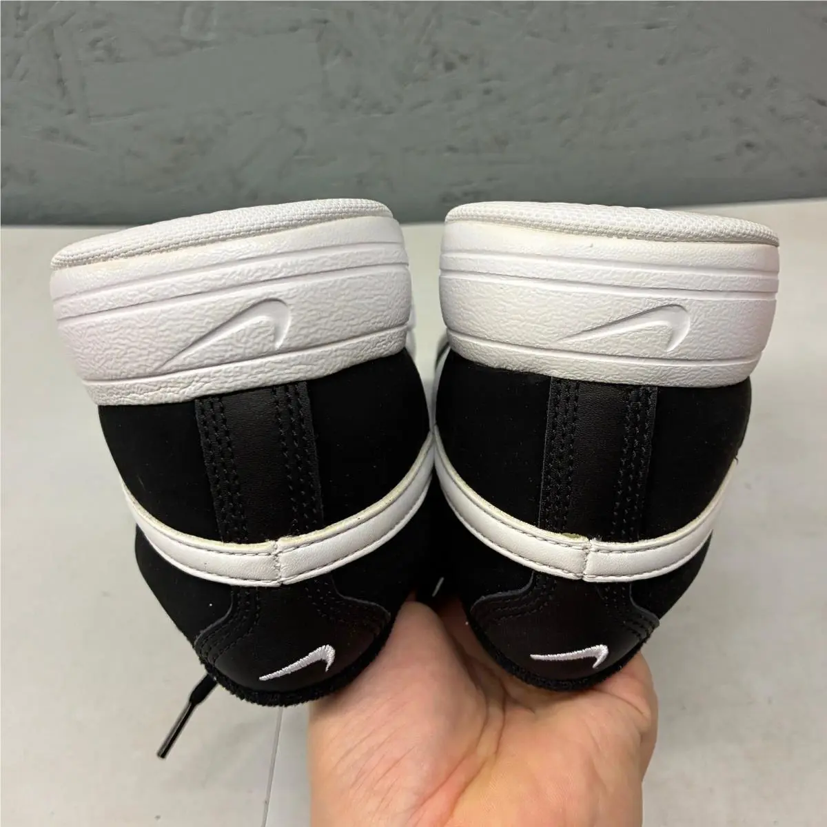 Nike shoes - Nike Zoom Courtside Force Low - 366430-010 - Black 11
