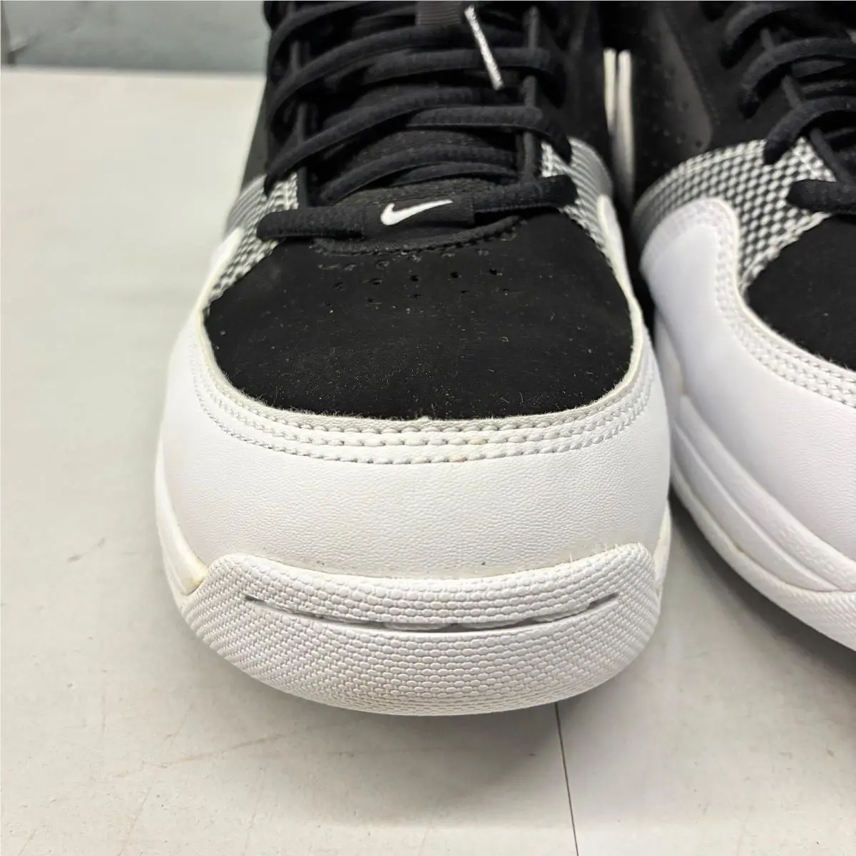 Nike shoes - Nike Zoom Courtside Force Low - 366430-010 - Black 5