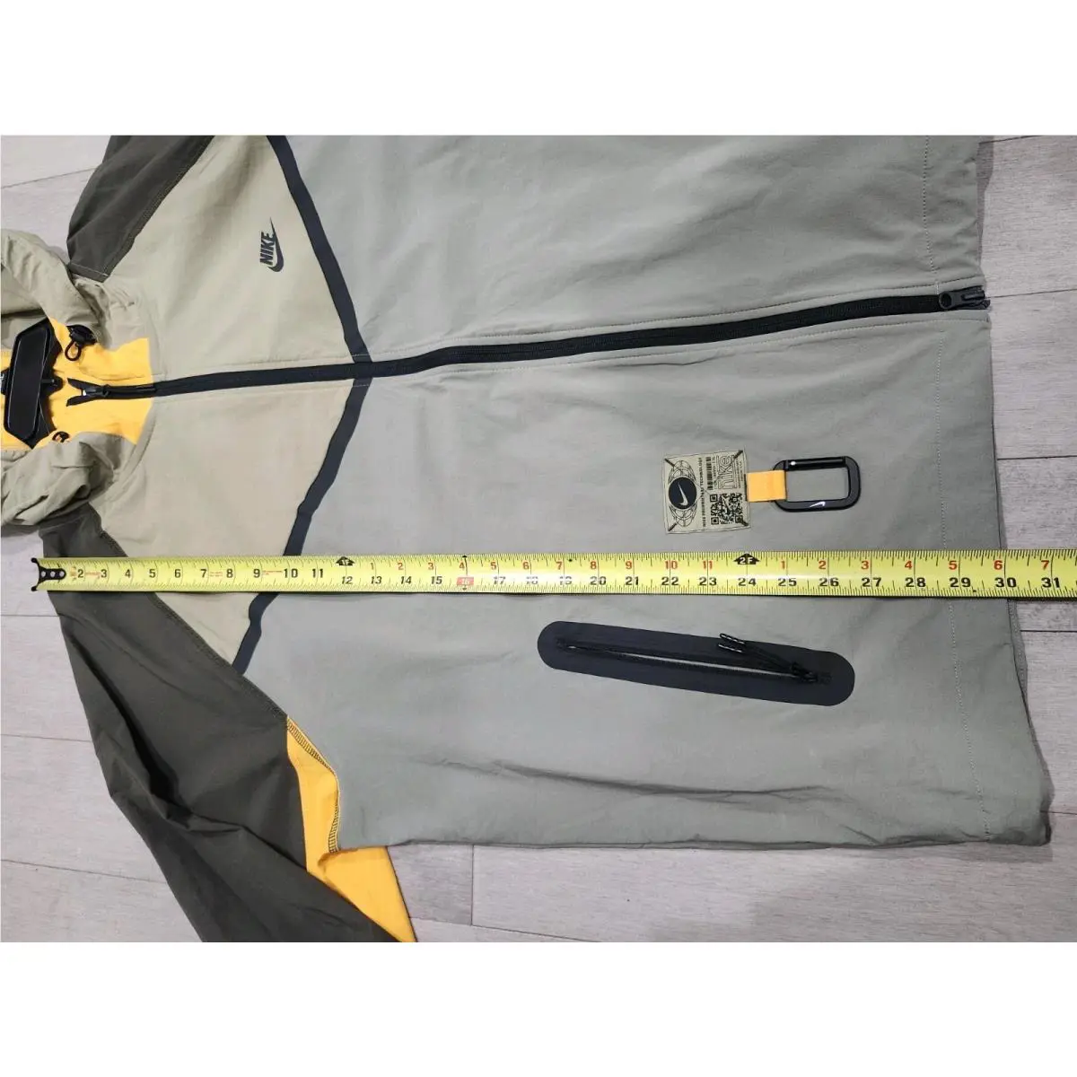Nike clothing - Nike Tech Windrunner - Tech Windrunner - IB8956276 - Multicolor (UPC: 198482873523) 5