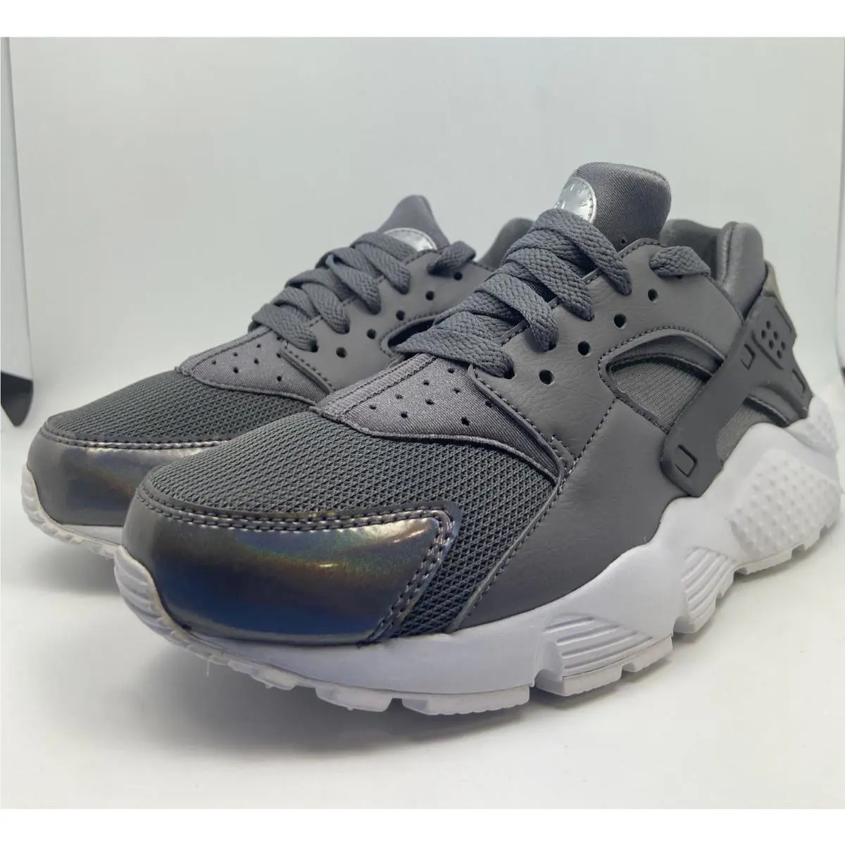 Nike shoes - Nike Huarache Run - Huarache Run - Gray (UPC: 826215912712) 1
