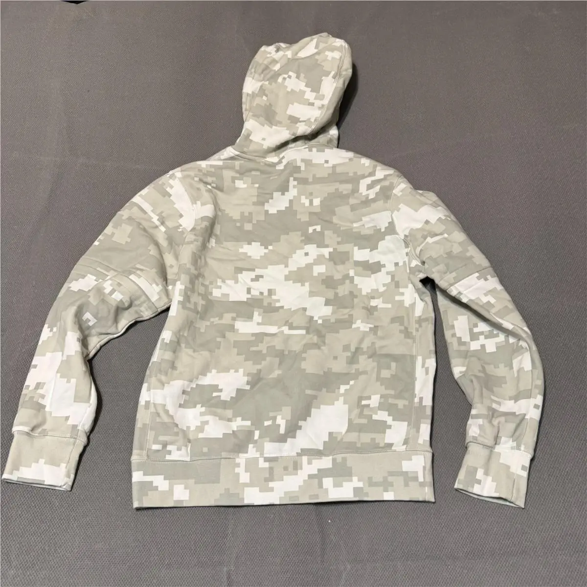 Nike clothing - Grey 3