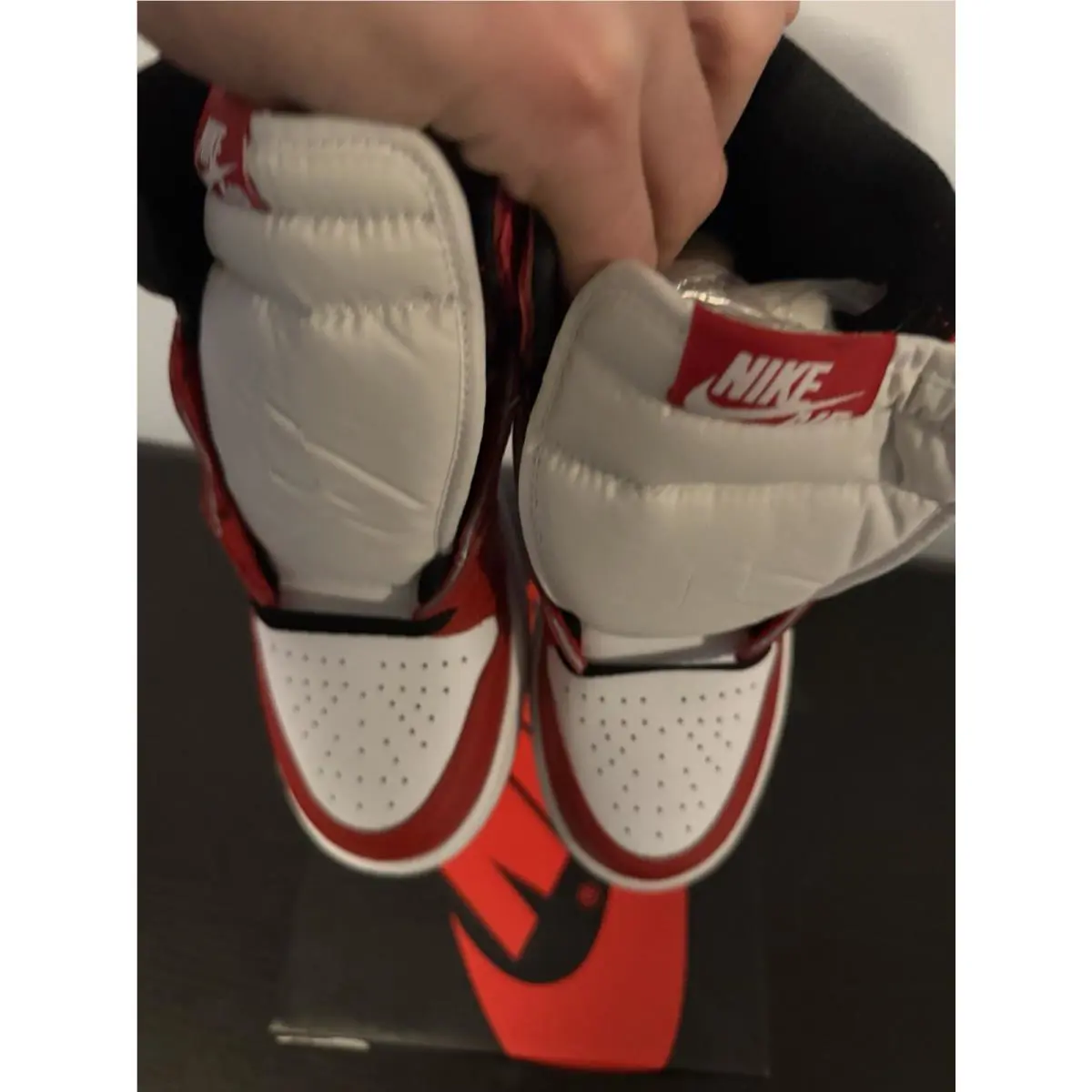 Nike shoes - Air Jordan 1 - Air - 555088-101 - Red 2