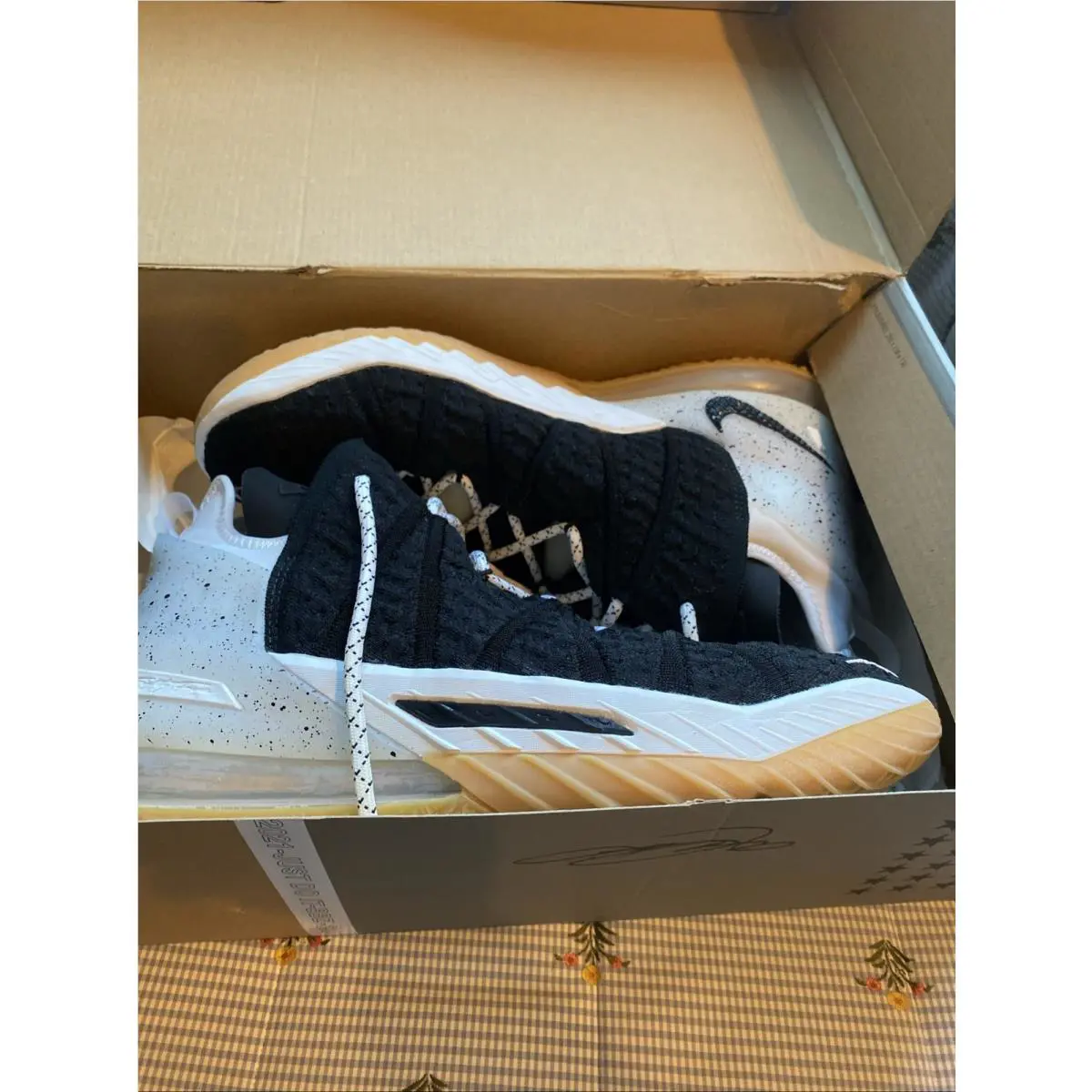 Nike shoes - Nike LeBron 18 - LeBron - FD9082-100 - Black 5
