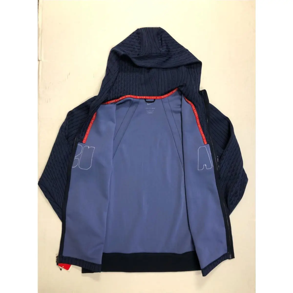 Nike clothing - Blue (UPC: 197593576767) 1
