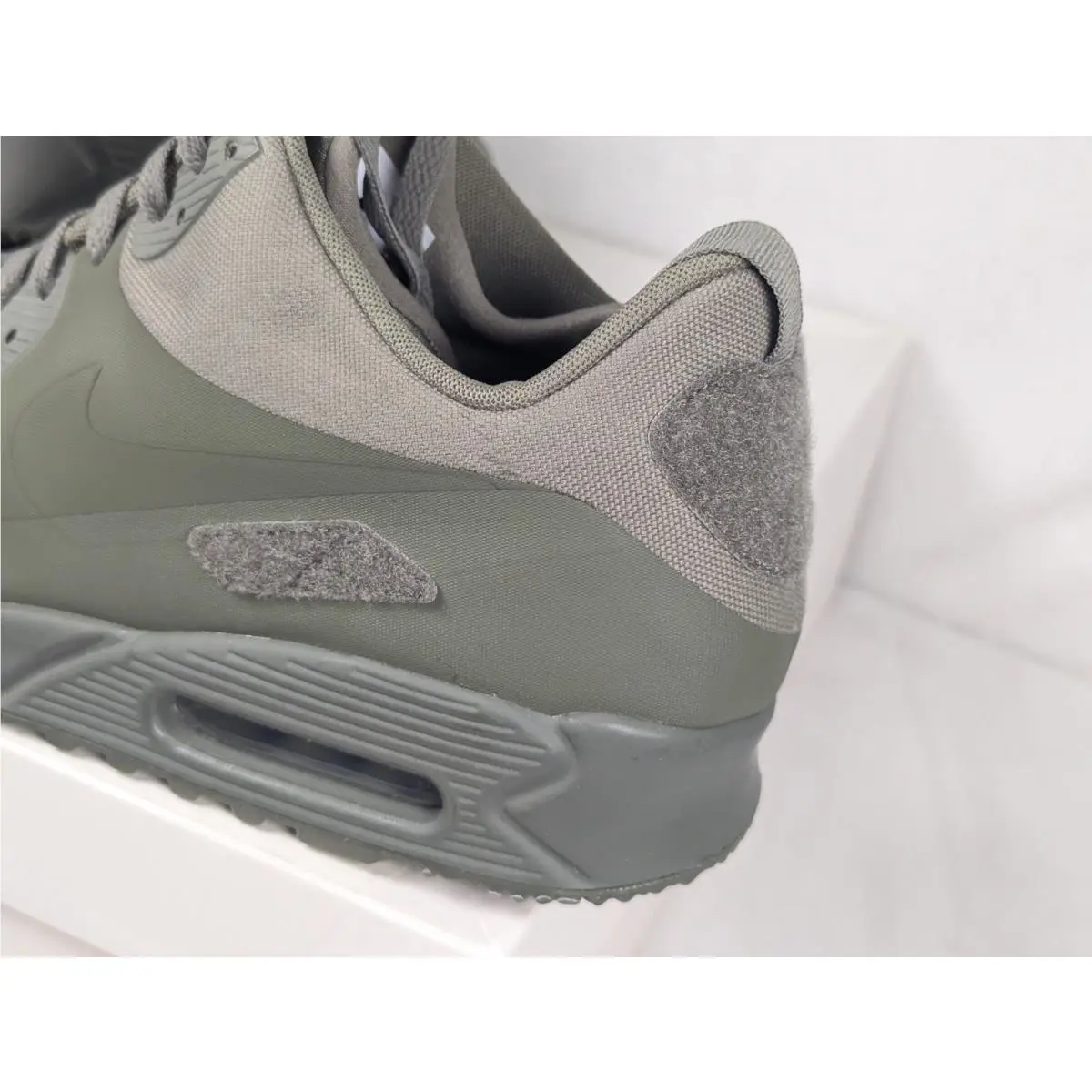 Nike shoes - Air Max 90 - Air Max - 704570-300 - Green 5