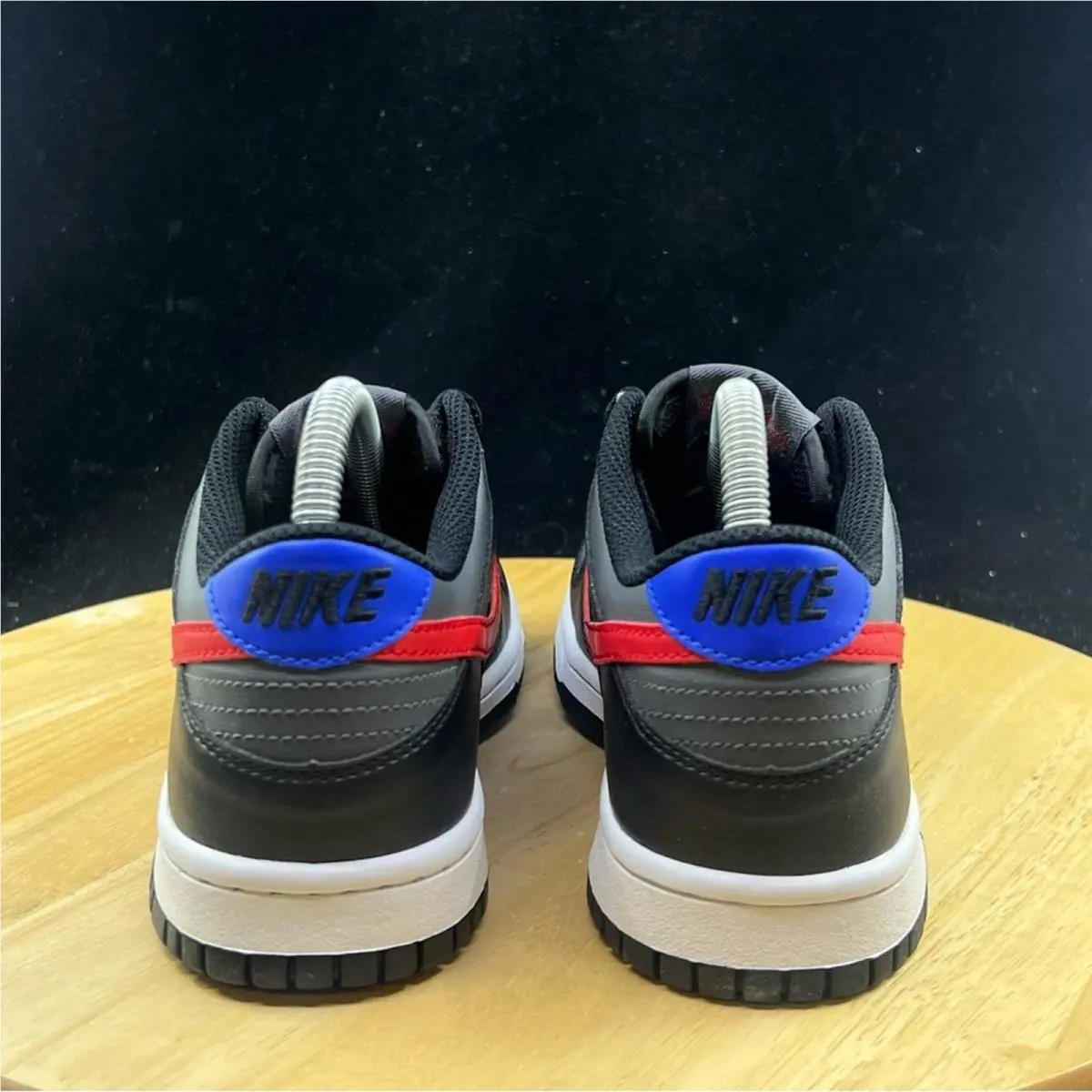 Nike shoes - Black 3