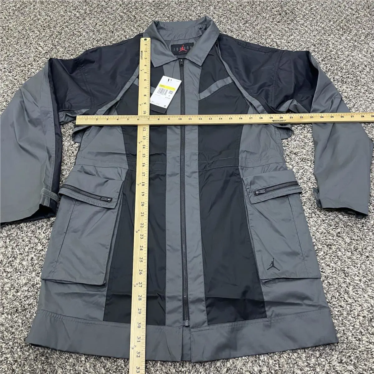 Nike clothing - Gray 3