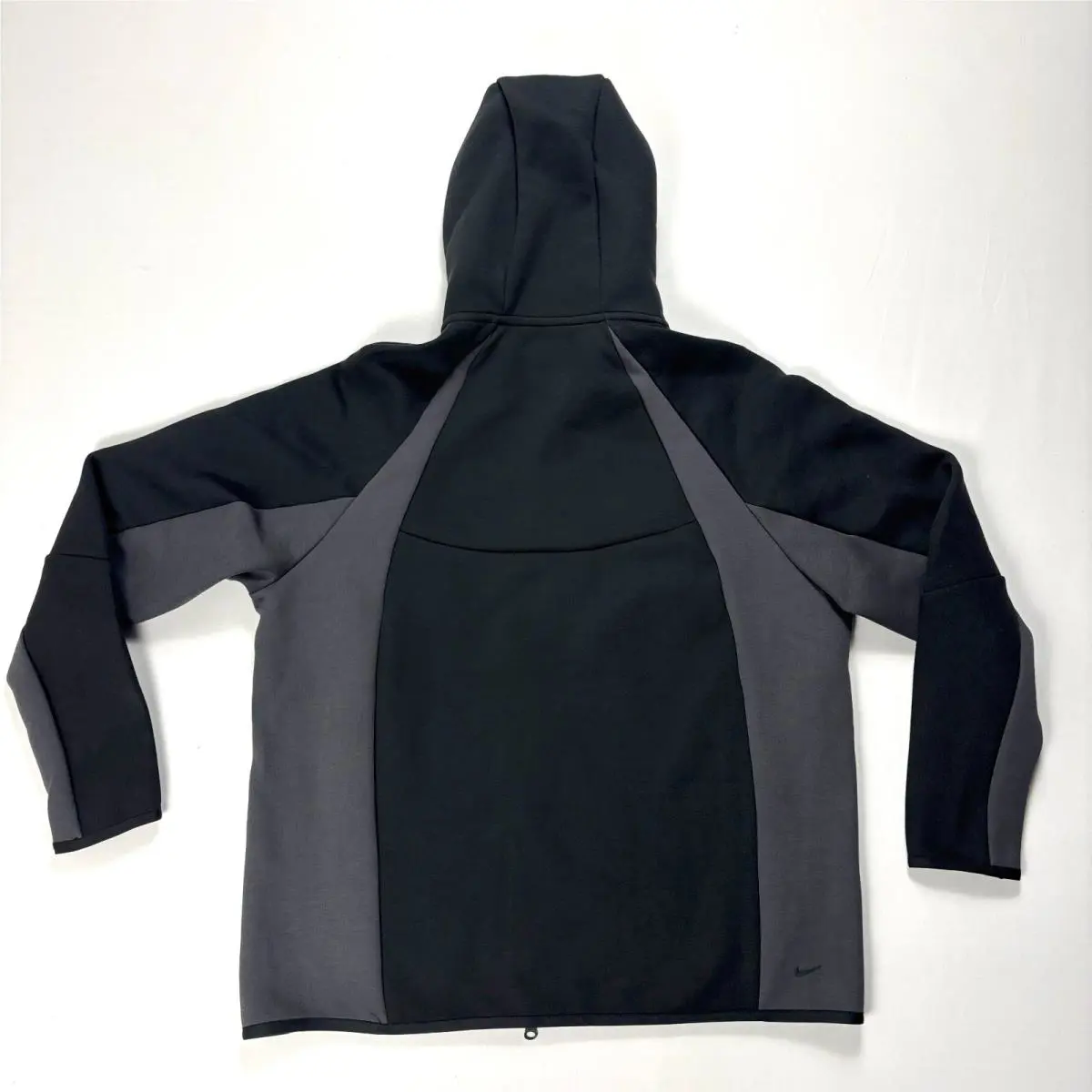 Nike clothing - Black (UPC: 198484427885) 5