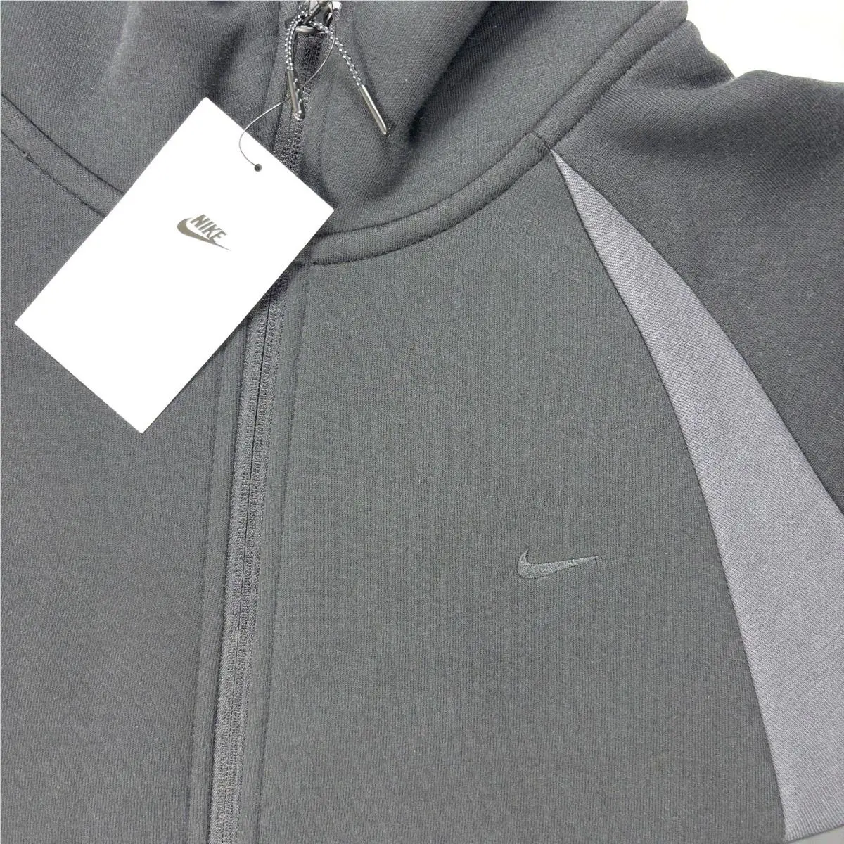 Nike clothing - Black (UPC: 198484427885) 0