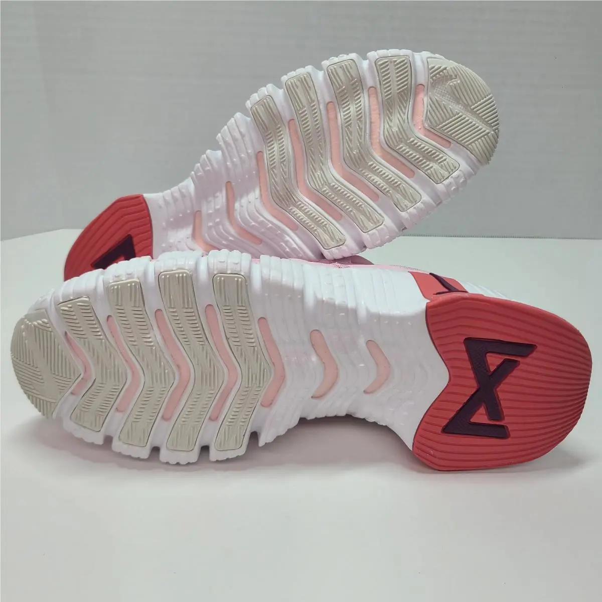 Nike shoes - Nike Free Metcon - Free Metcon - DV3950 - Multicolor (UPC: 196974654261) 16