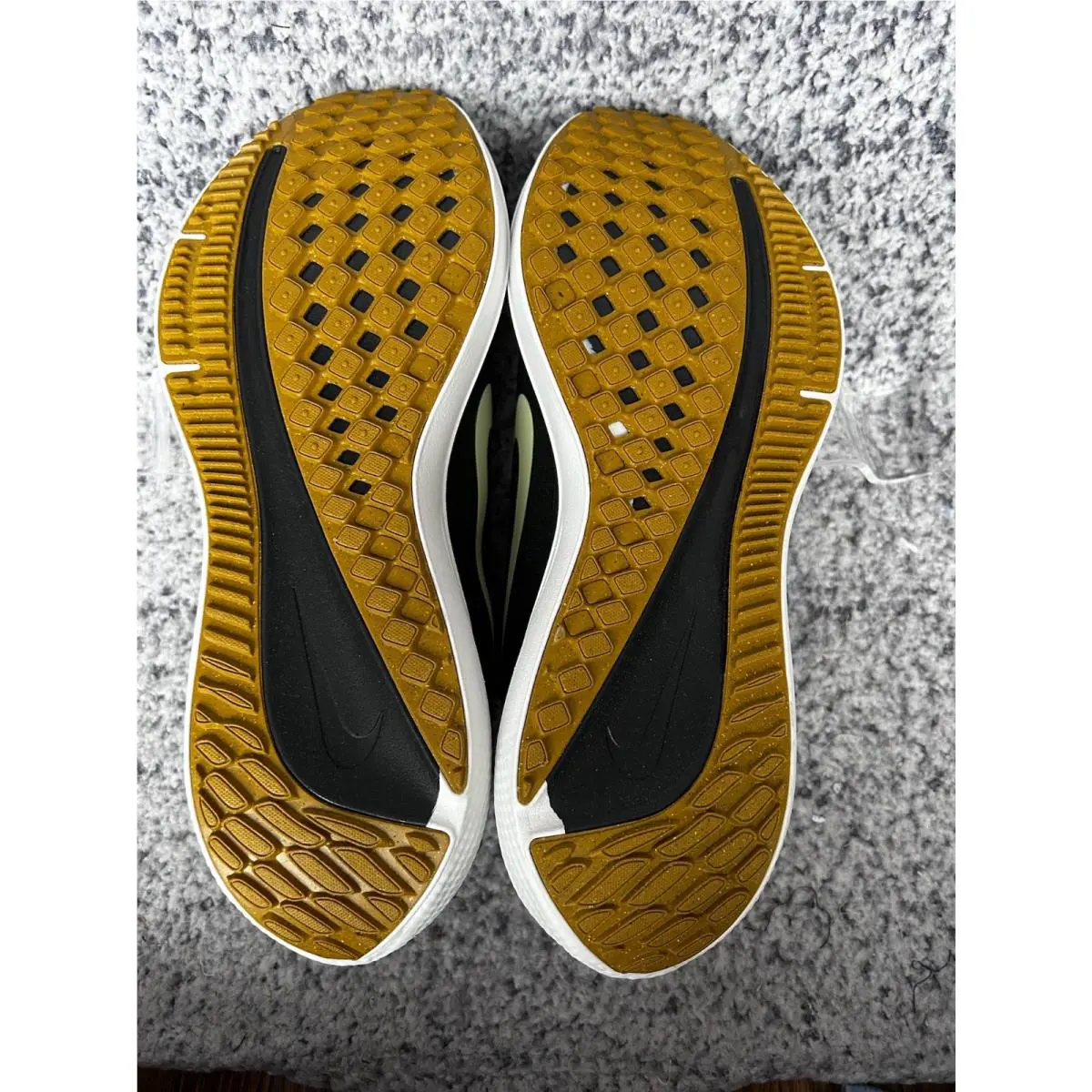 Nike shoes - Nike Air Winflo 10 - Air Winflo - DV4022-009 - Black, Manufacturer: Black/Bronzine/Amber Brown/Olive Aura 4