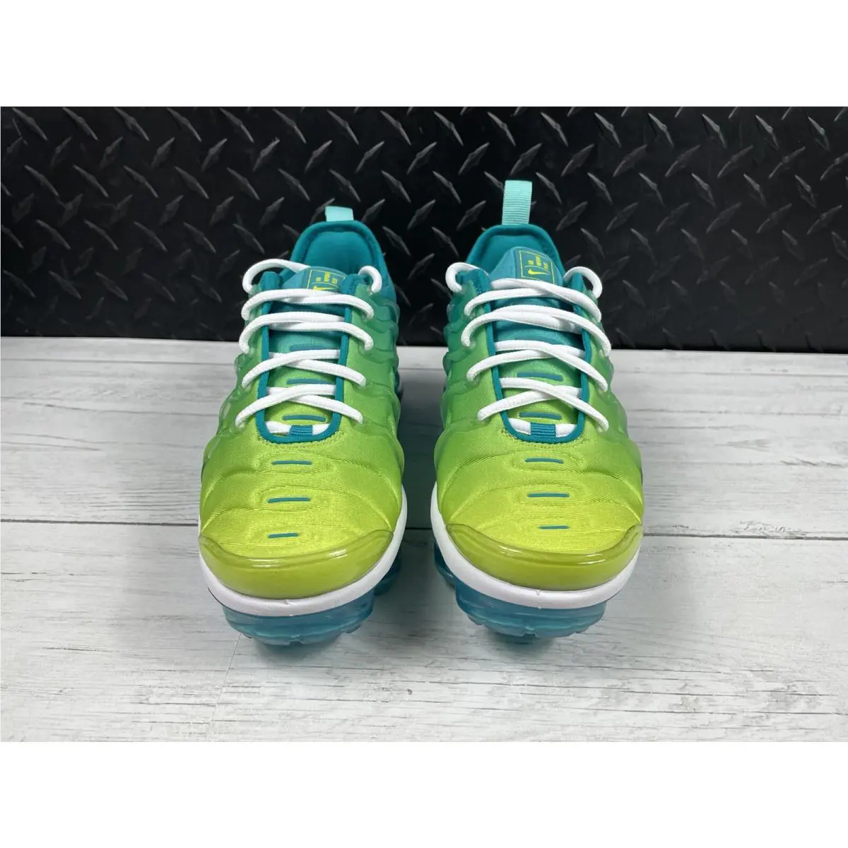 Nike shoes - Nike Air Vapormax Plus - Air Vapormax Plus - CI9900-300 - Green (UPC: 0192502359707) 2