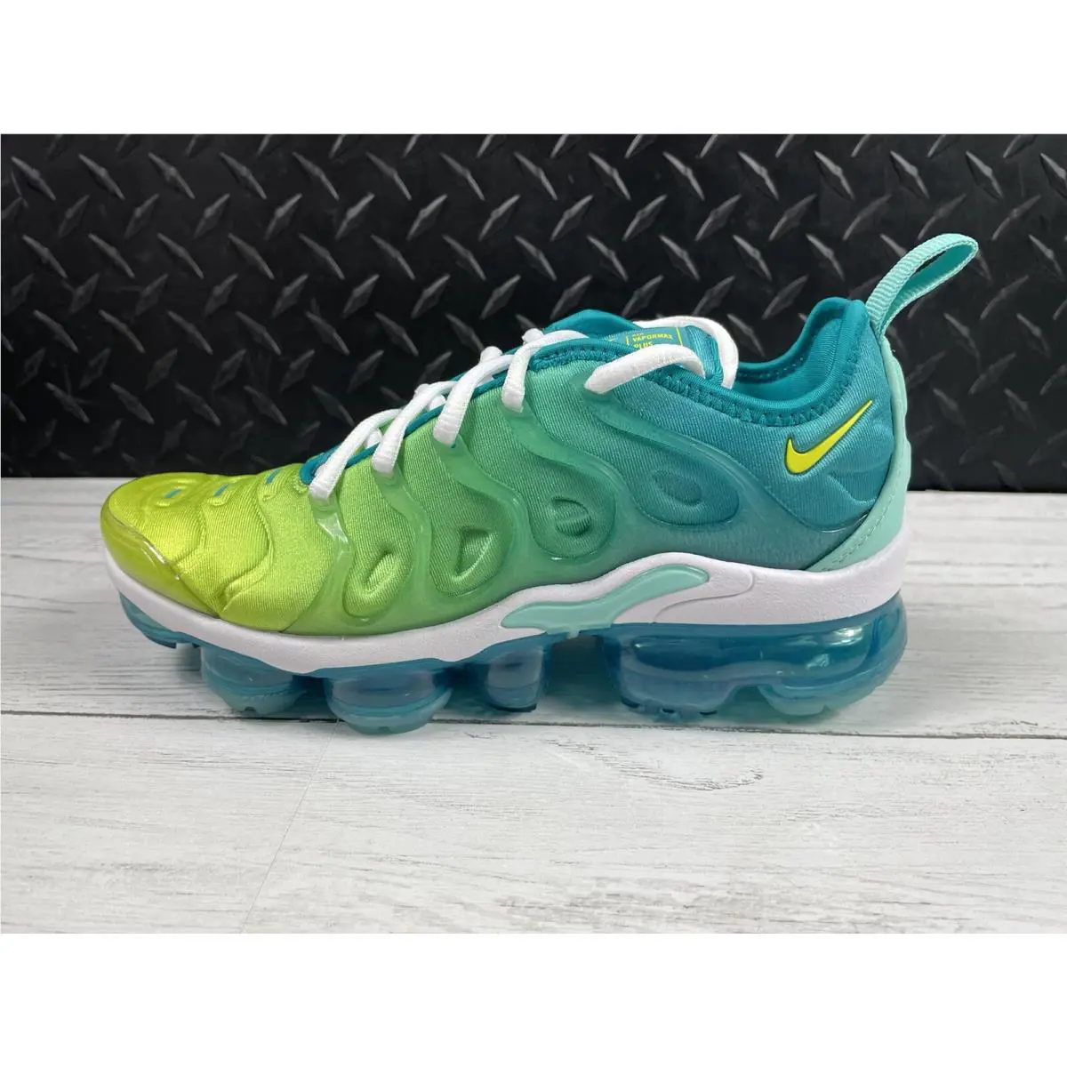 Nike shoes - Nike Air Vapormax Plus - Air Vapormax Plus - CI9900-300 - Green (UPC: 0192502359707) 7