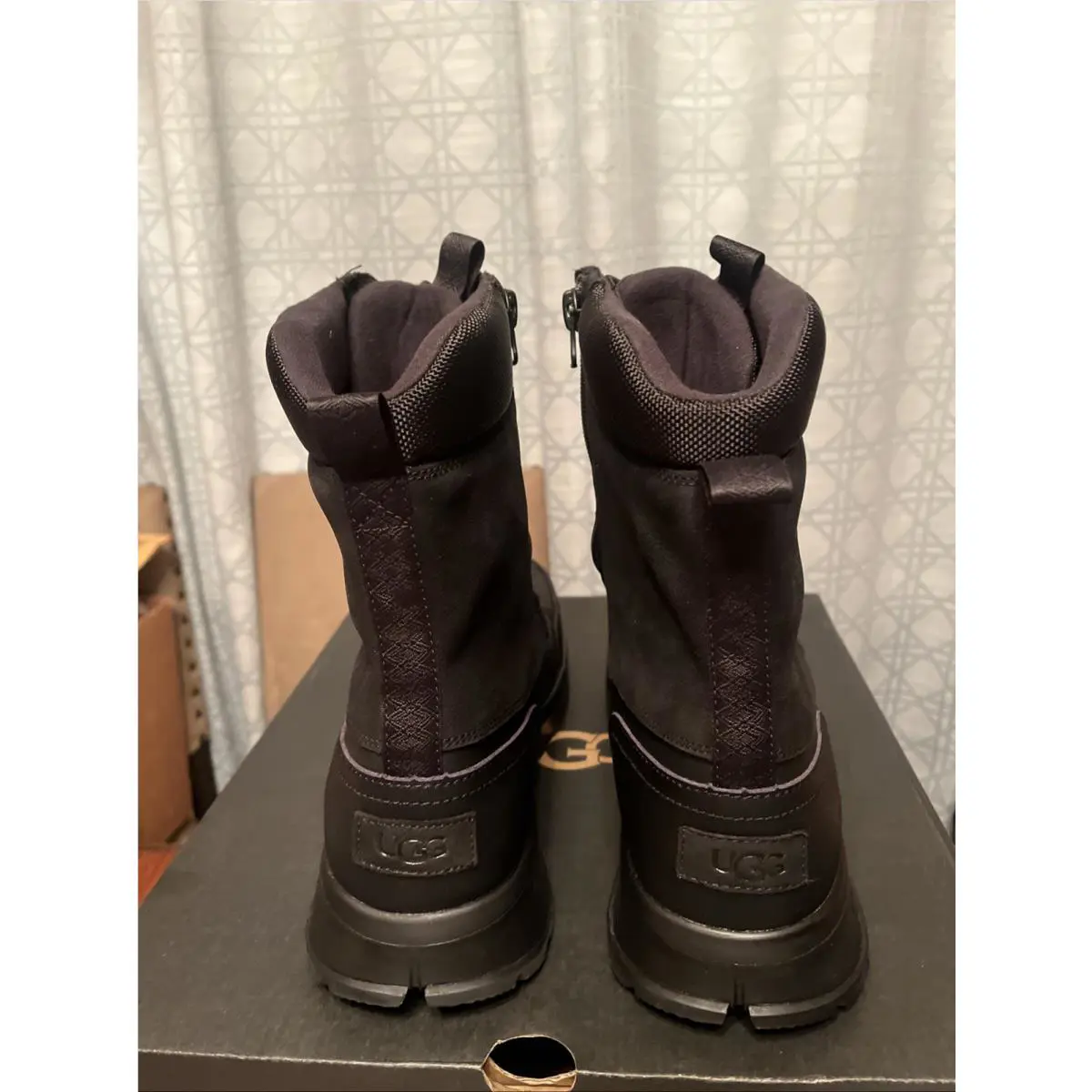 UGG shoes - UGG EMMETT - EMMETT - Black 2