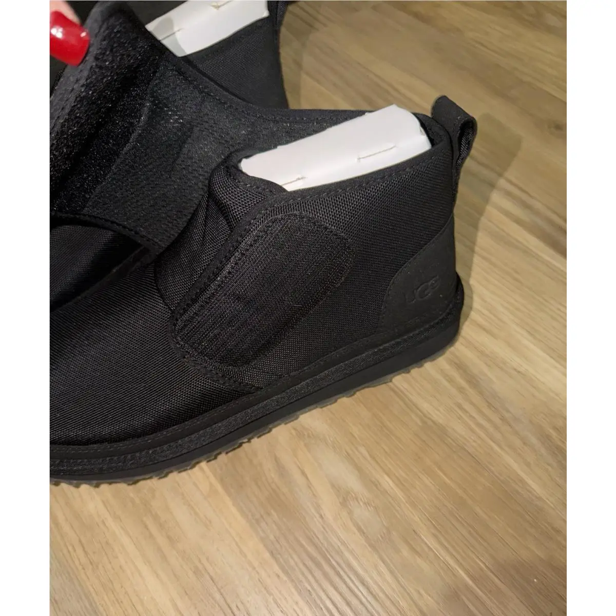 UGG shoes - Black (UPC: 0192410798315) 1