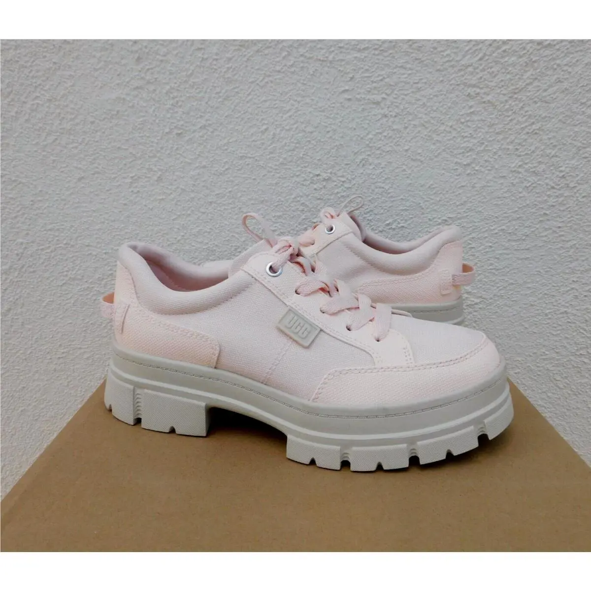 UGG shoes - UGG Ashton - Ashton - Pink (UPC: 196565241009) 0
