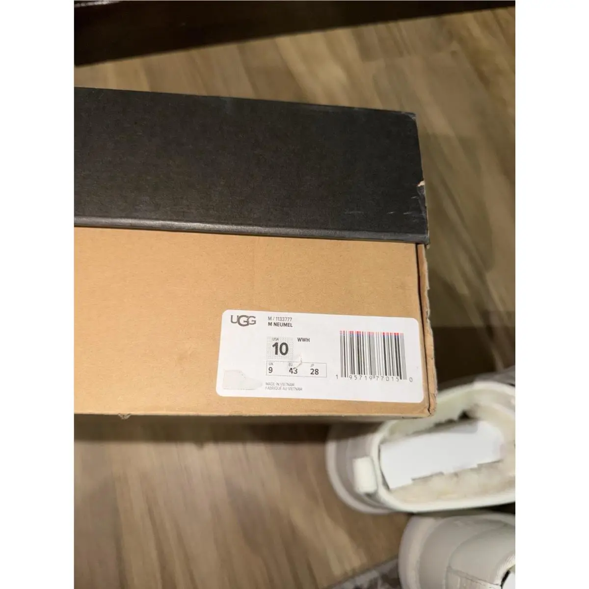 UGG shoes - White/cream (UPC: 0195719770150) 4