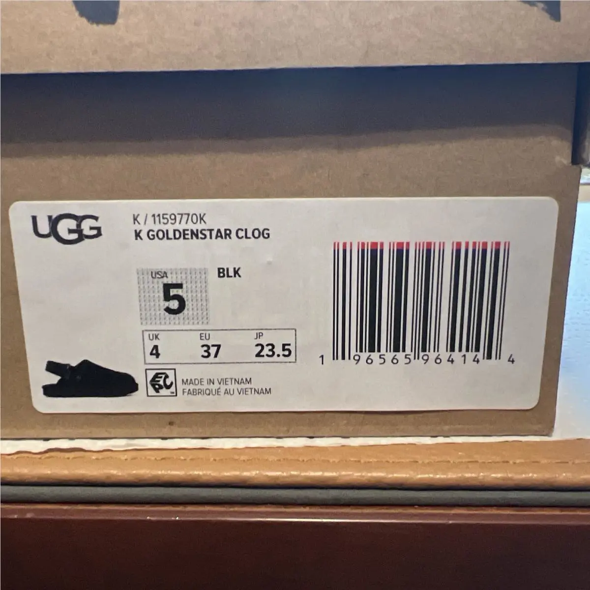 UGG shoes - UGG Goldenstar - Goldenstar - 1159770K - Black 3