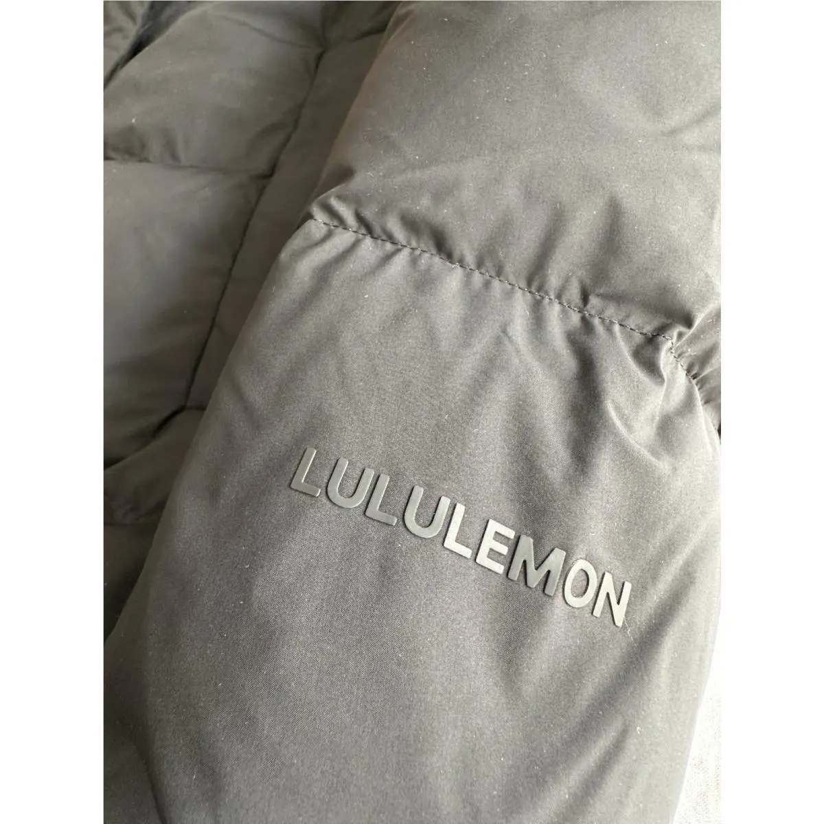 Lululemon clothing - Black 2