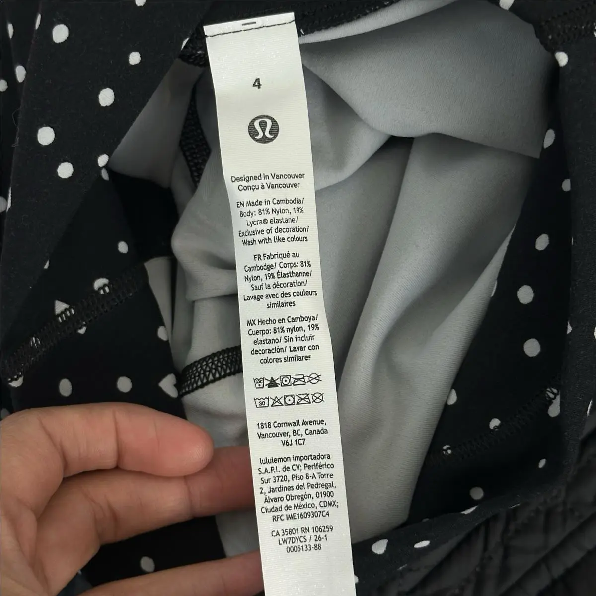 Lululemon clothing - Lululemon Align - Align - heart scatter dot print white black 5