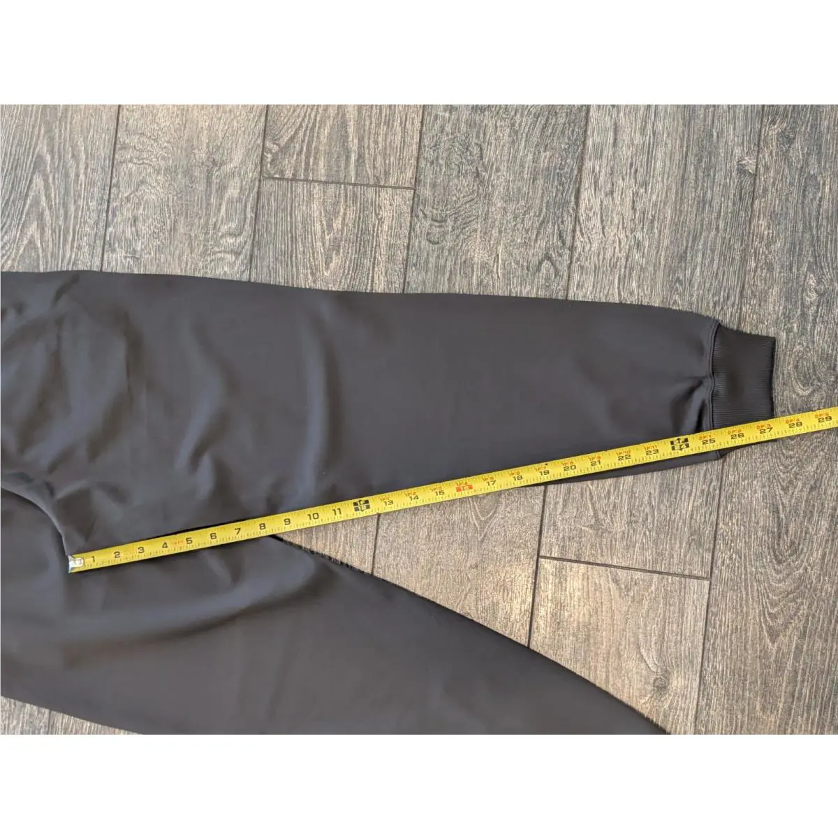 Lululemon clothing - Green 2