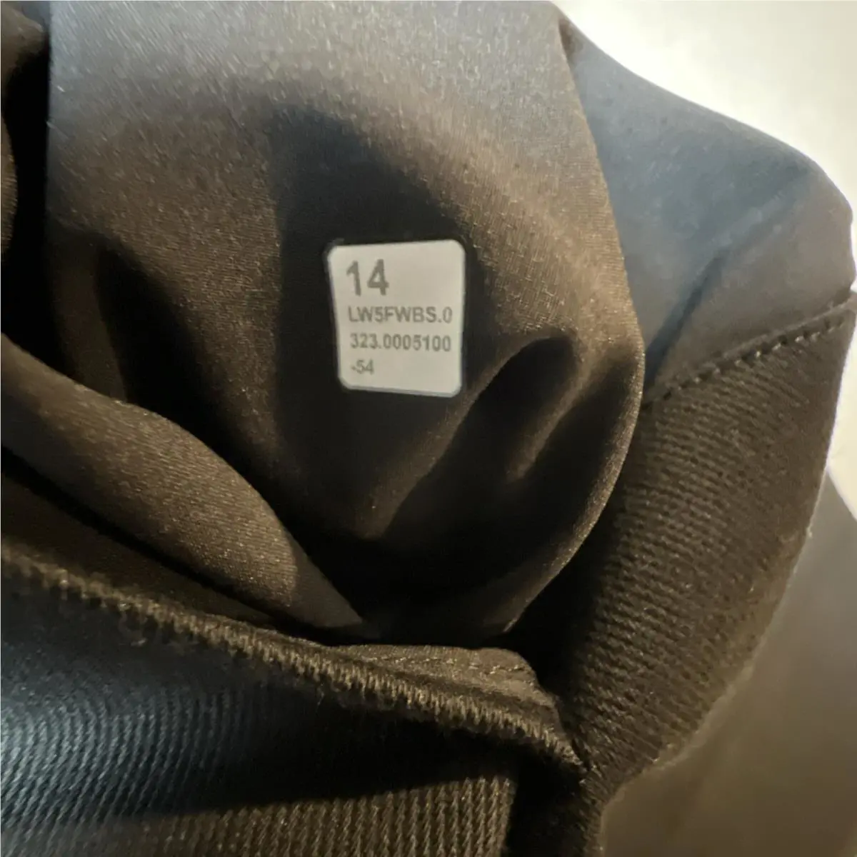 Lululemon clothing - Black 3