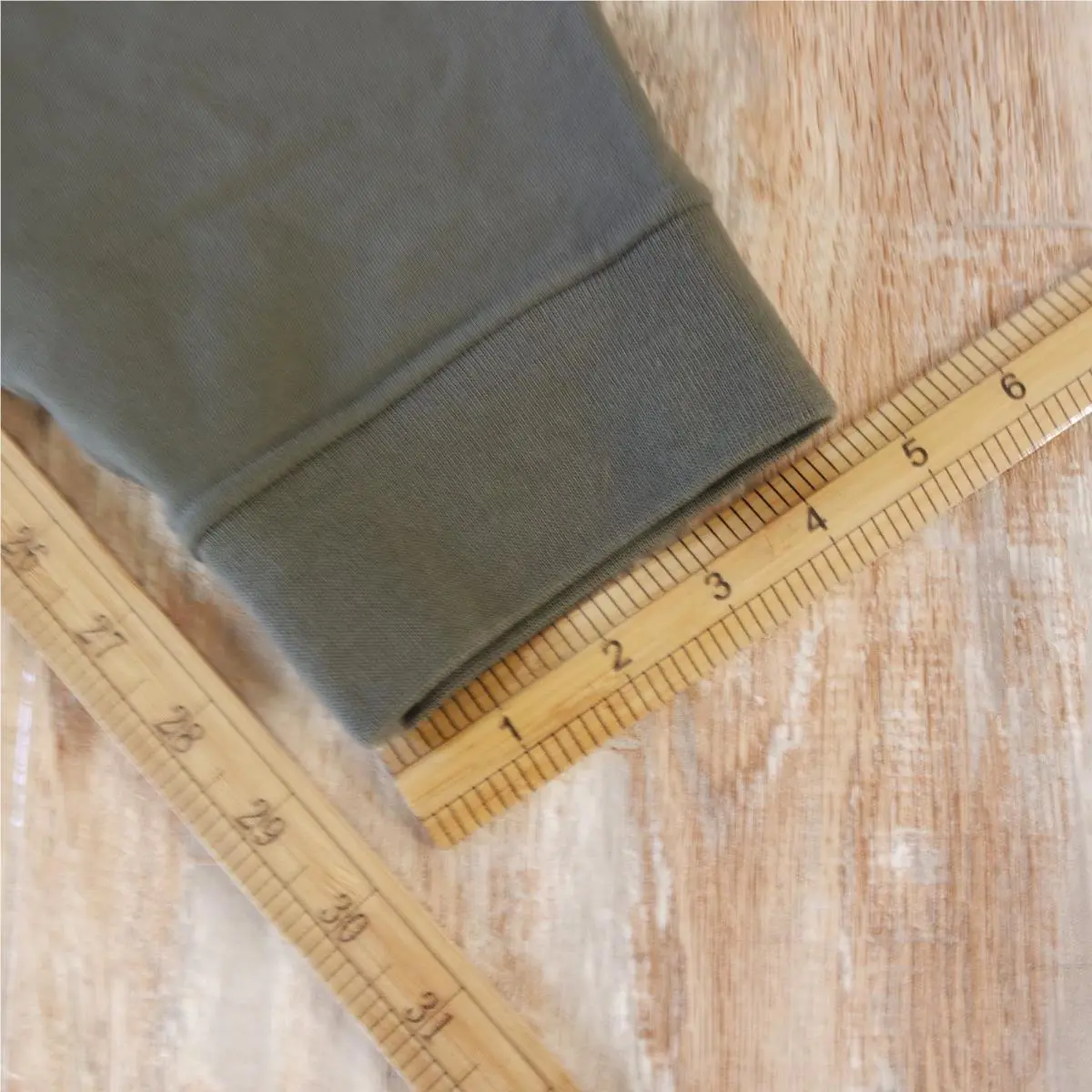 Lululemon clothing - 03490 010226BN_C1 - 03490 010226BN_C1 - greenish gray 5