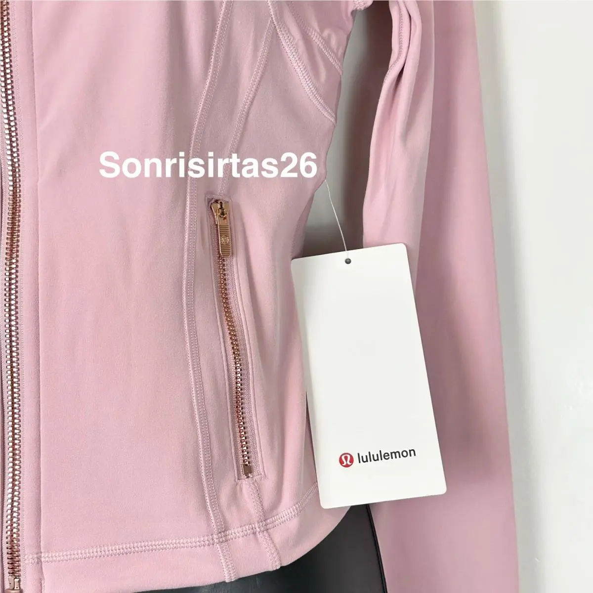 Lululemon clothing - Define Jacket Cropped Nulu - Define Jacket Cropped Nulu - Pink 4