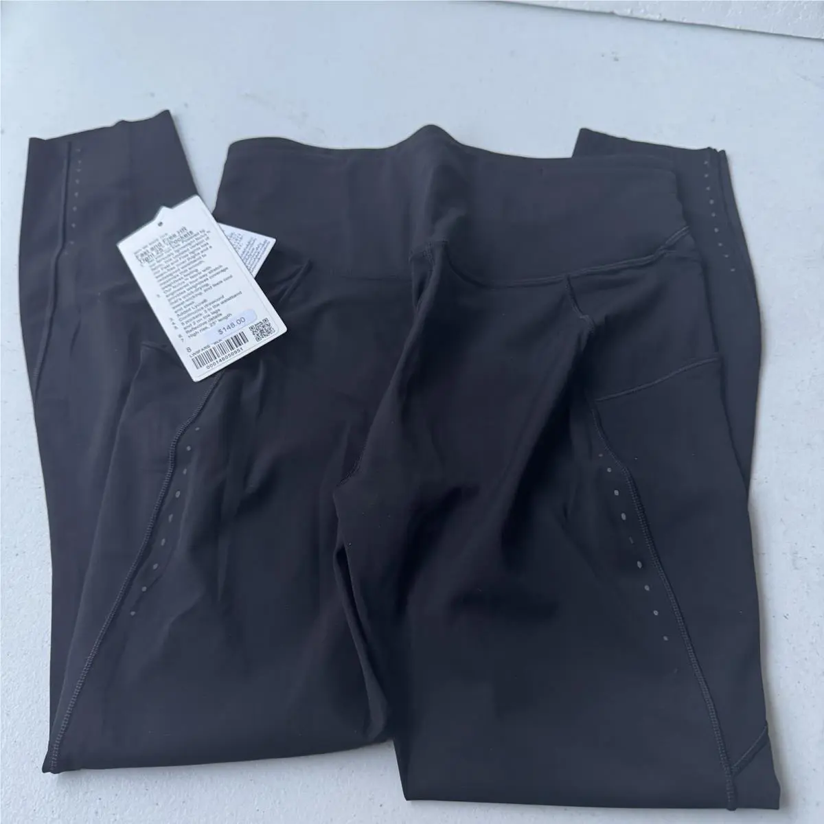 Lululemon clothing - Black 1