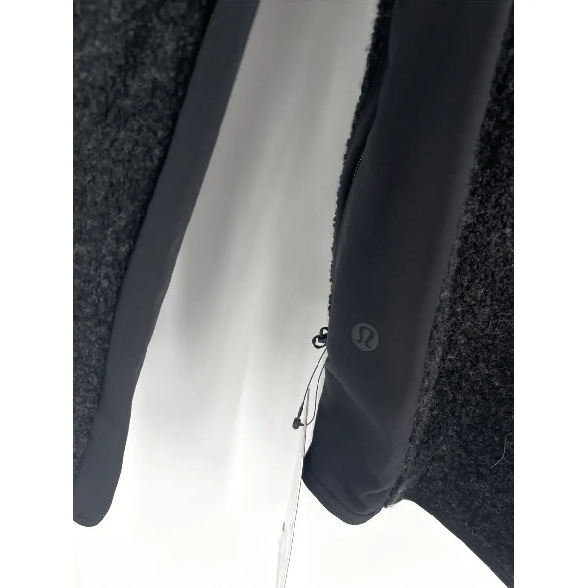 Lululemon clothing - Black 9