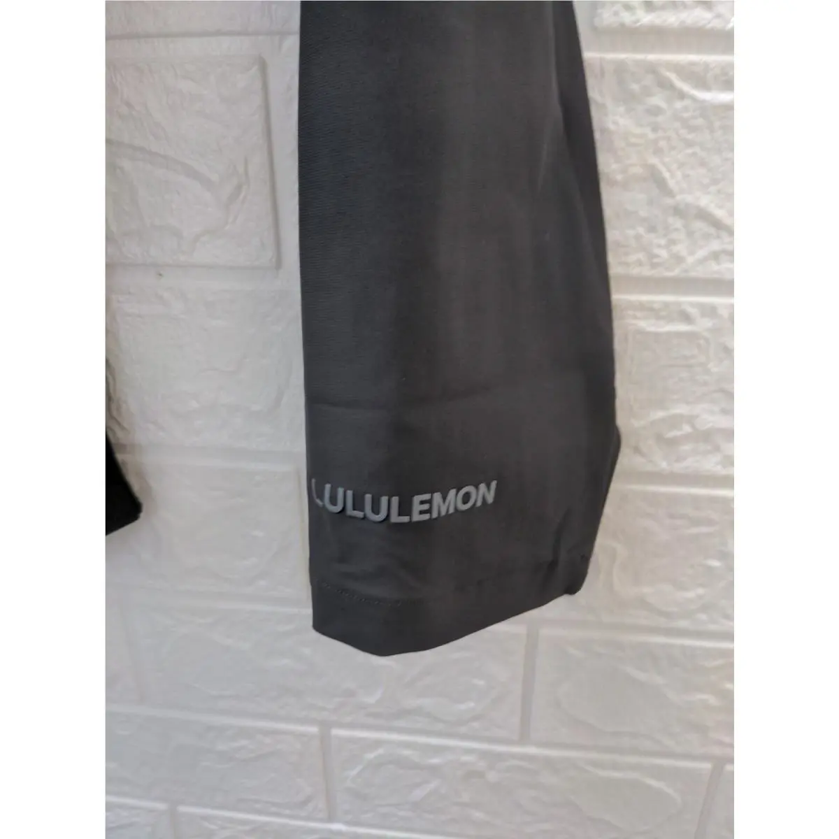 Lululemon clothing - Black 6